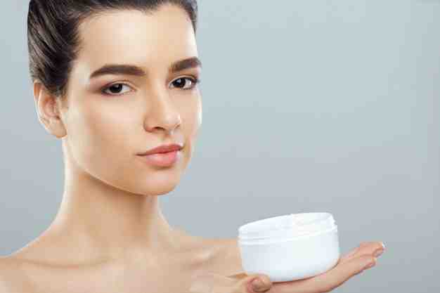 Quel est le meilleur produit pour nettoyer le visage ?